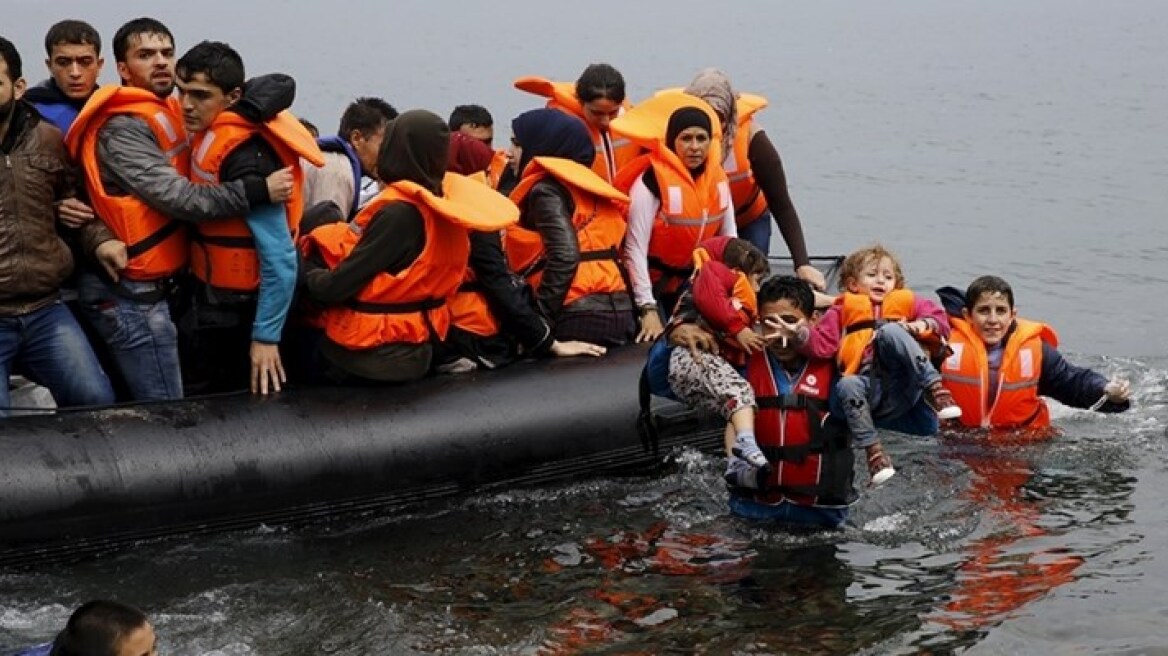 Με δύο βάρκες 99 πρόσφυγες αποβιβάστηκαν στη Χίο 