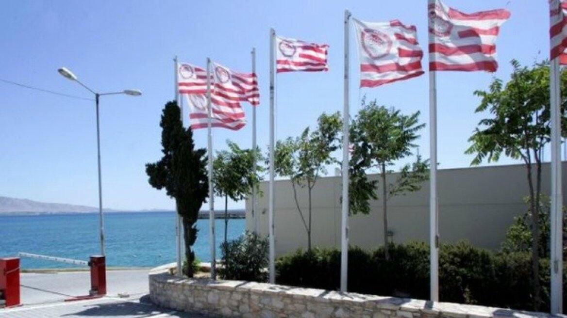 Ολυμπιακός: «Διαστρεβλώνουν την πραγματικότητα και γελοιοποιούνται»