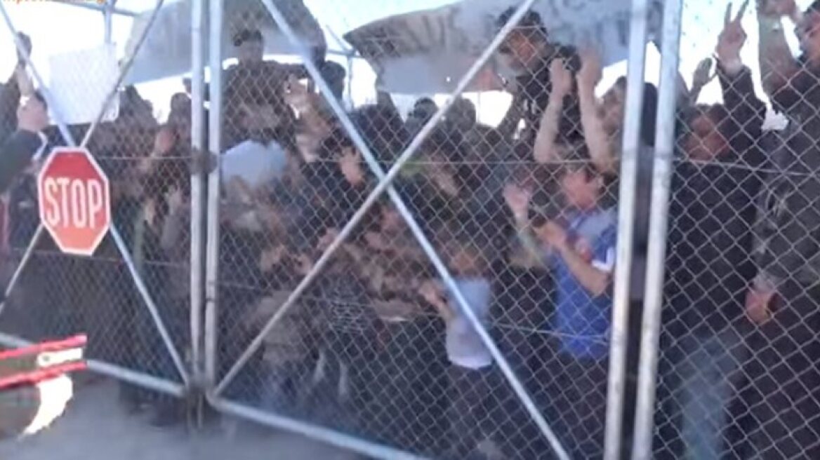 Chios chief of Police resigns over refugee problem (video of hotspot)