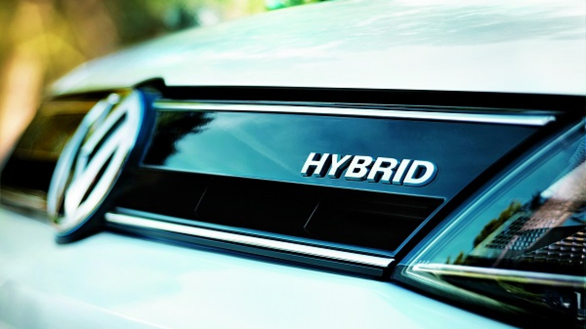 Υβριδικά: Η υπόλοιπη Ευρώπη δίνει κίνητρα και η Ελλάδα τα... σκοτώνει
