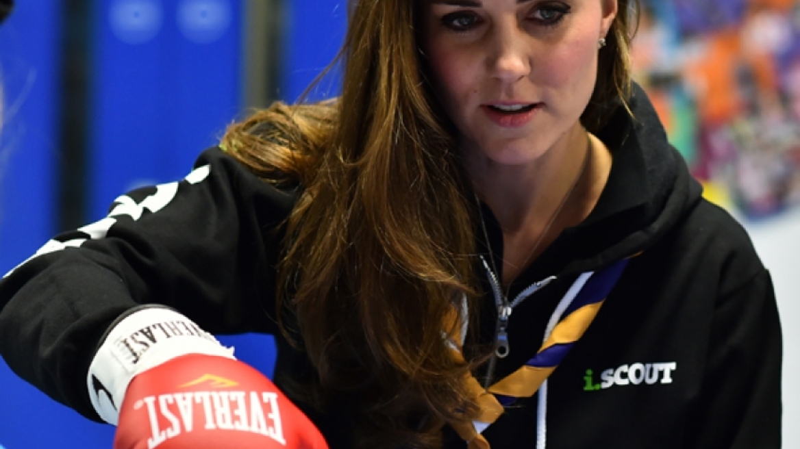 Η Κέιτ άφησε τον Γουίλιαμ και πήγε να παίξει... μποξ (βίντεο)