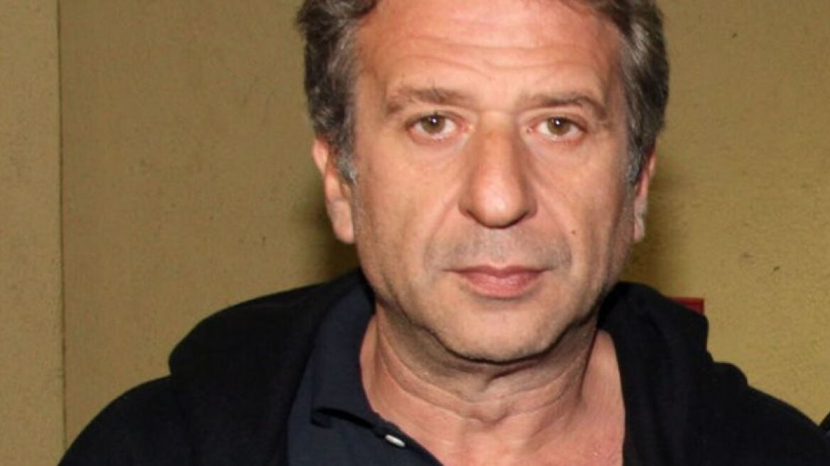 Actor Kostas Koklas suffers heart attack onstage