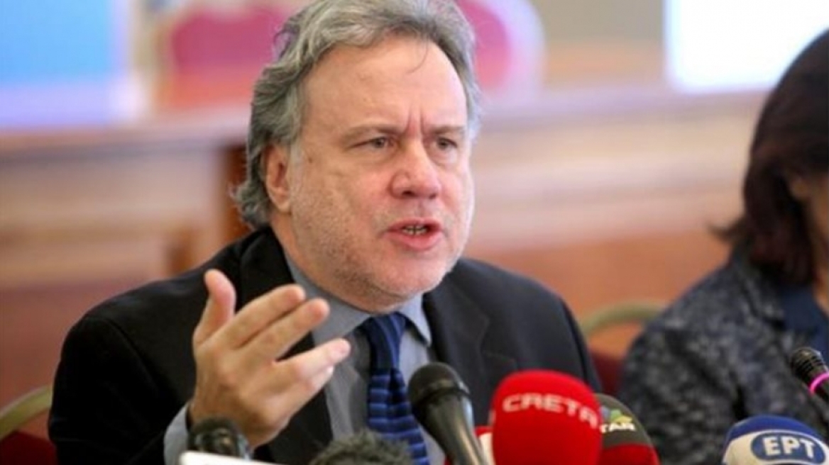 Κατρούγκαλος: Θα αντικαταστήσουμε την επιστροφή του ΕΚΑΣ με άλλα μέτρα 