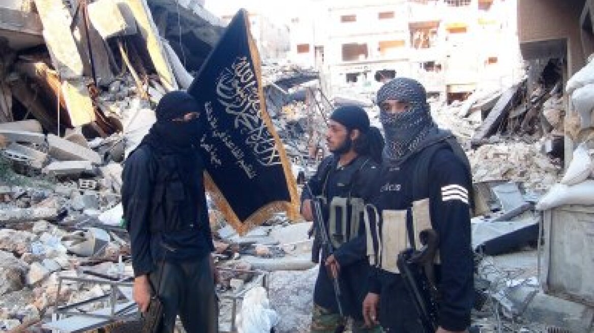 Οι τζιχαντιστές χρησιμοποιούν αμάχους ως ασπίδες στη Ράκα!