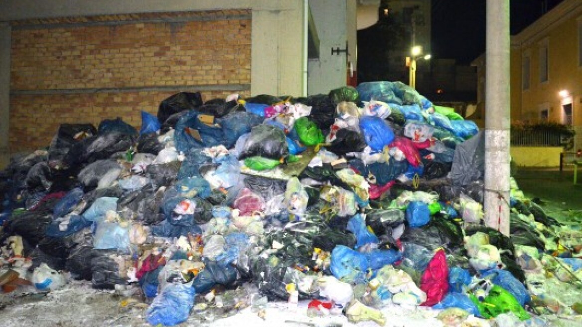 Εκπέμπει «SOS» λόγω σκουπιδιών ο Δήμος Δυτικής Μάνης