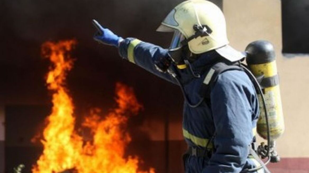 Έκαψαν το υπερπολυτελές τζιπ γνωστού επιχειρηματία στην Γλυφάδα
