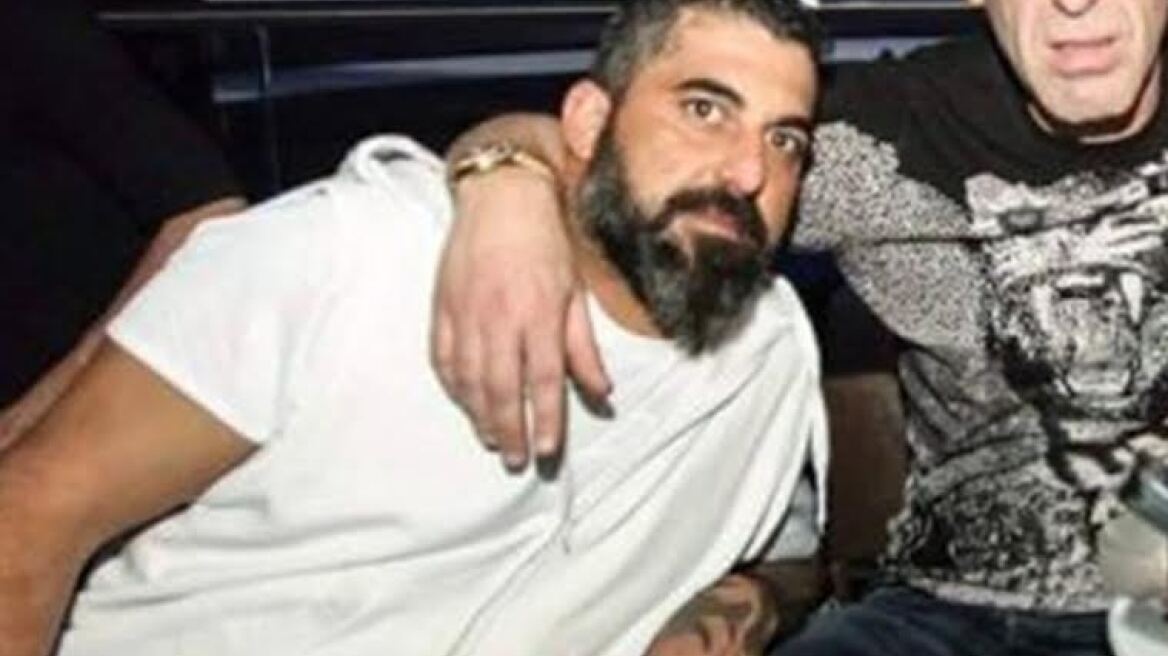 Επεσε ξύλο έξω από δικαστήριο της Λάρνακας