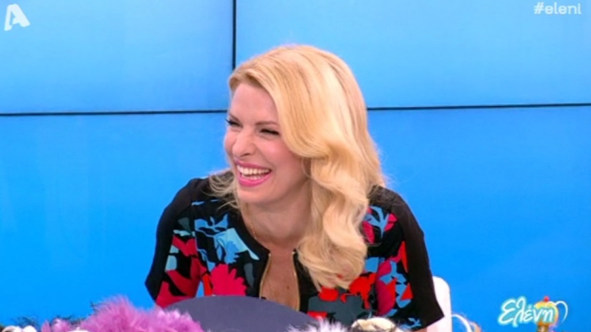 Ελένη Μενεγάκη: Η ατάκα που παραλίγο να τη ρίξει από την καρέκλα της 