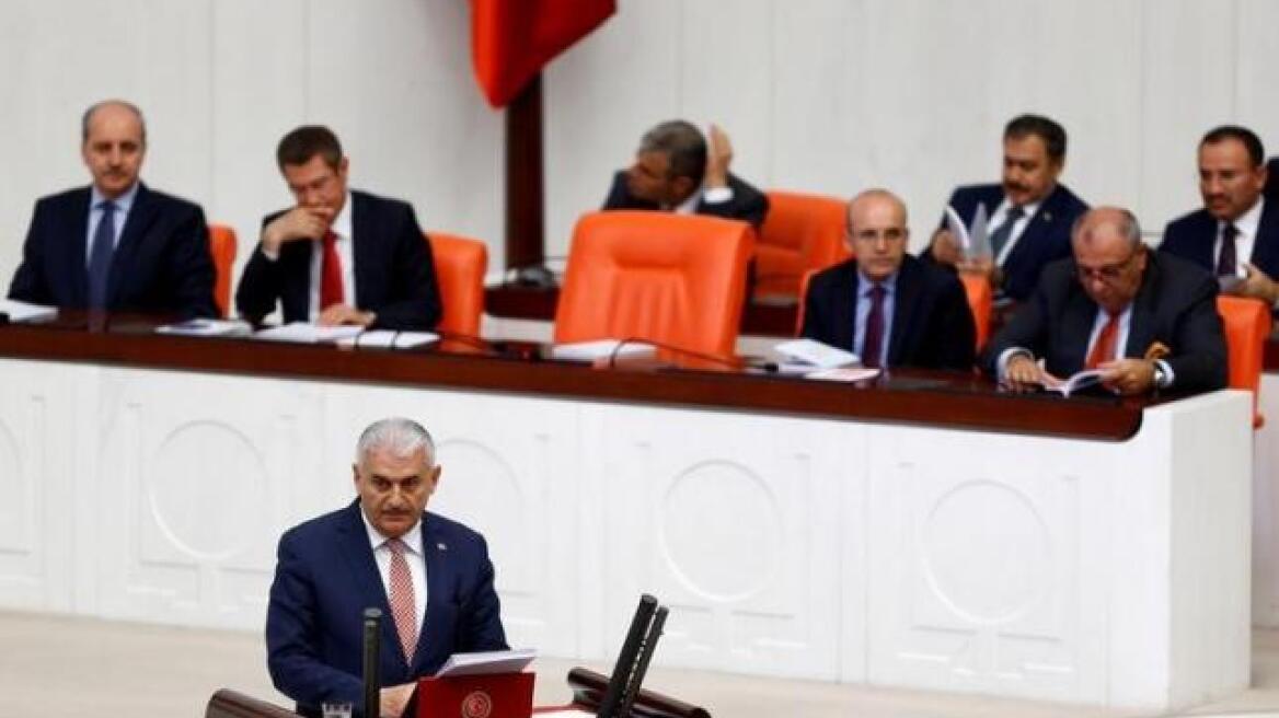 Τουρκία: Ψήφο εμπιστοσύνης έλαβε η νέα κυβέρνηση υπό τον Μπιναλί Γιλντιρίμ