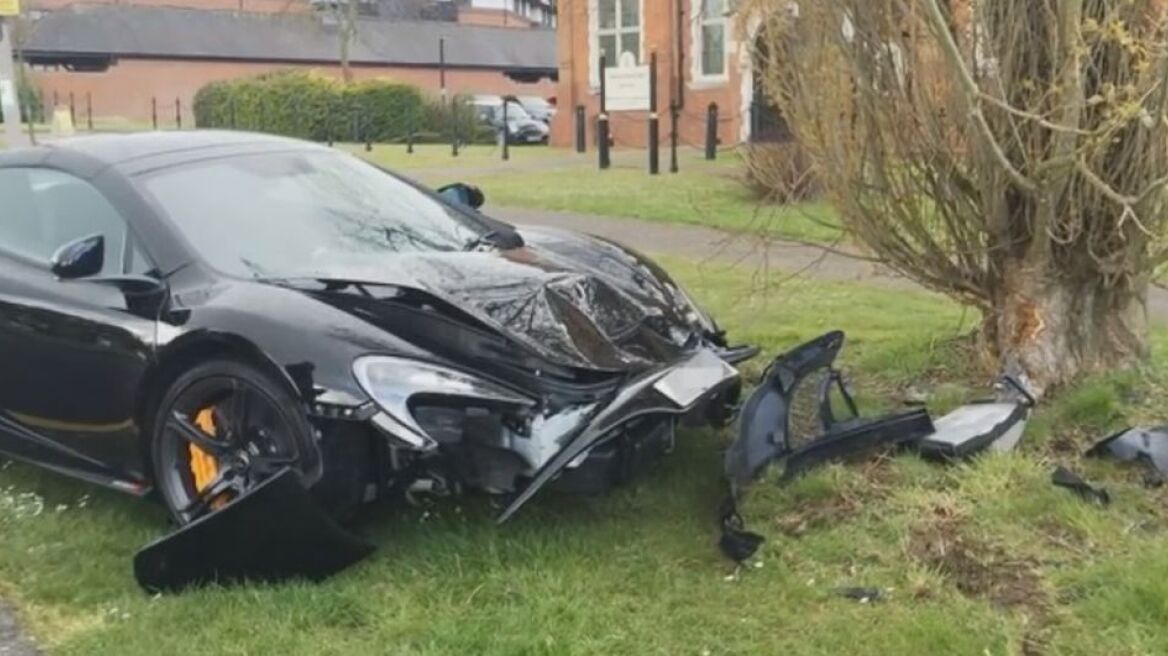 Αγόρασε McLaren και τη διέλυσε σε 10 λεπτά (video)