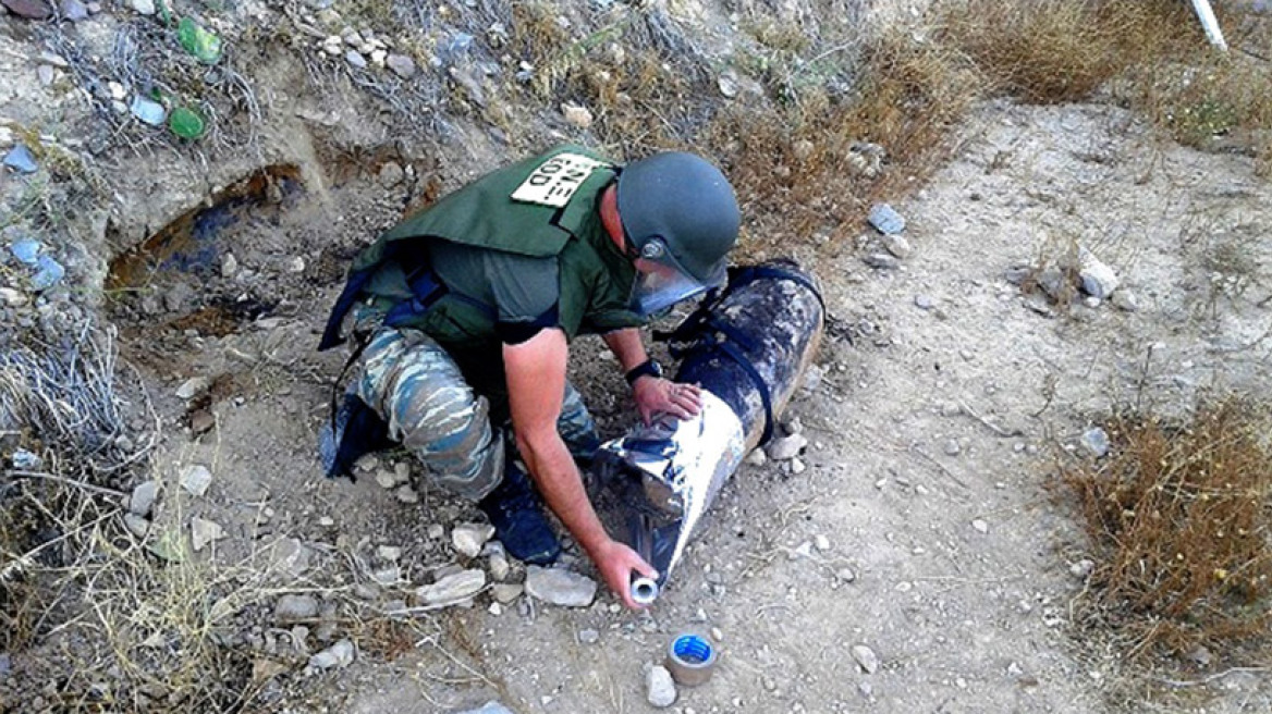 Μήλος: Ναρκαλιευτές εξουδετερώνουν βόμβα του Β' Παγκοσμίου