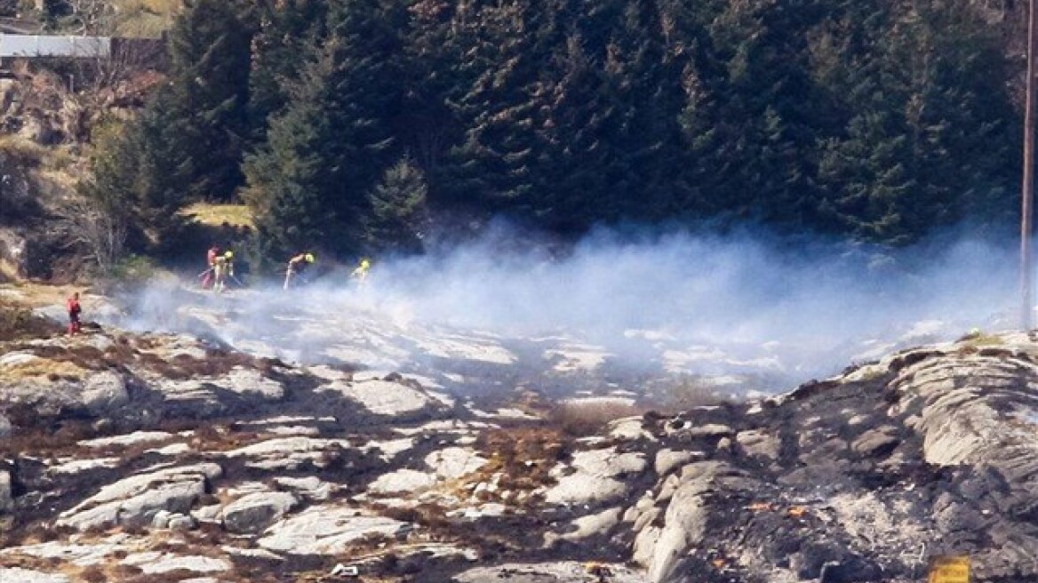 Νορβηγία: Πιθανό πρόβλημα στο κιβώτιο ταχυτήτων του ελικοπτέρου με τους 13 νεκρούς 