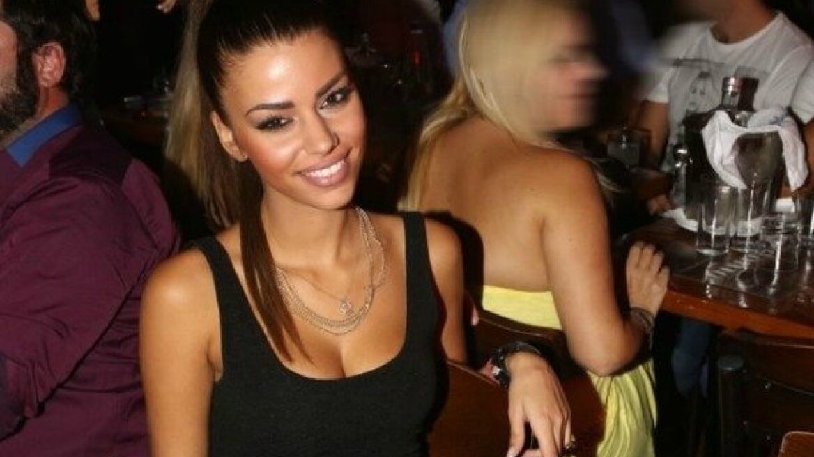 Η Ηρώ Λεγάκη είναι το καλοκαίρι!