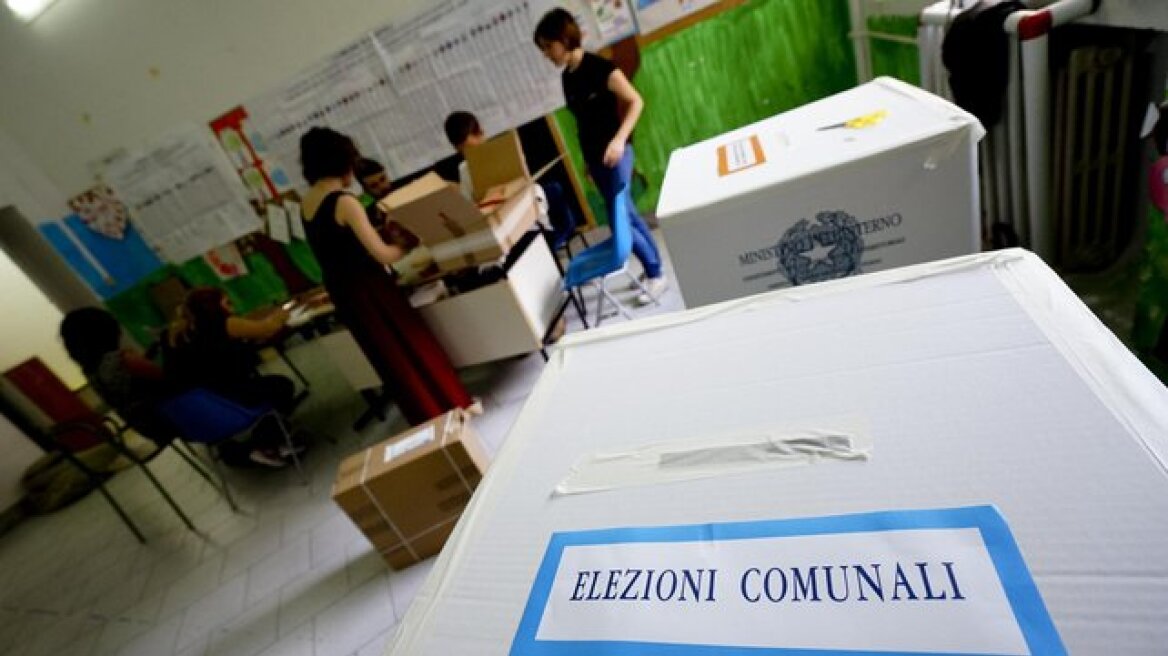 Δημοτικές κάλπες στην Ιταλία, βαρόμετρο για τον Ρέντσι