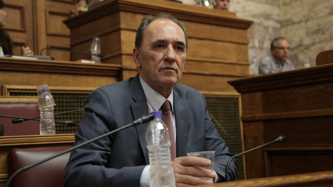 Ο Σταθάκης οραματίζεται δίκαιη ανάπτυξη με υψηλή φορολόγηση και ανέβασμα μισθών