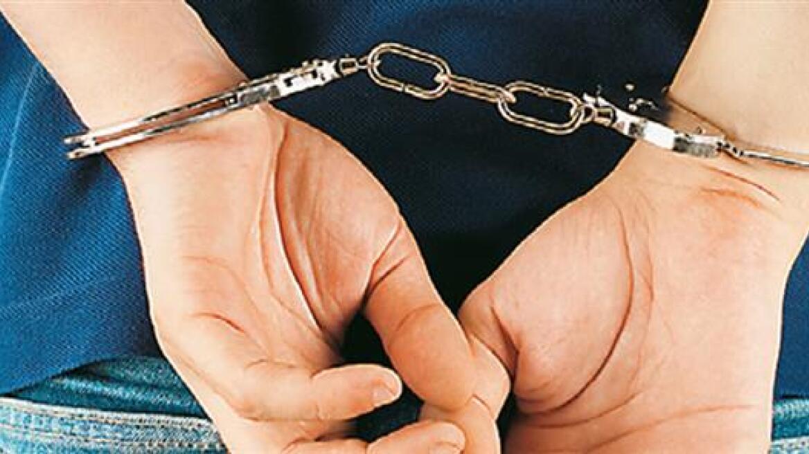 Συνελήφθη άλλο ένα μέλος της σπείρας που εξαπατούσε ηλικιωμένους στην Αττική 