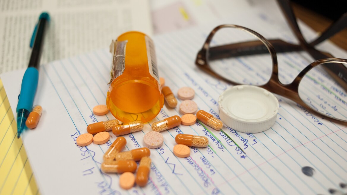 Φάρμακο για το Αλτσχάιμερ κάνει θραύση μεταξύ των φοιτητών της Οξφόρδης και του Κέιμπριτζ!