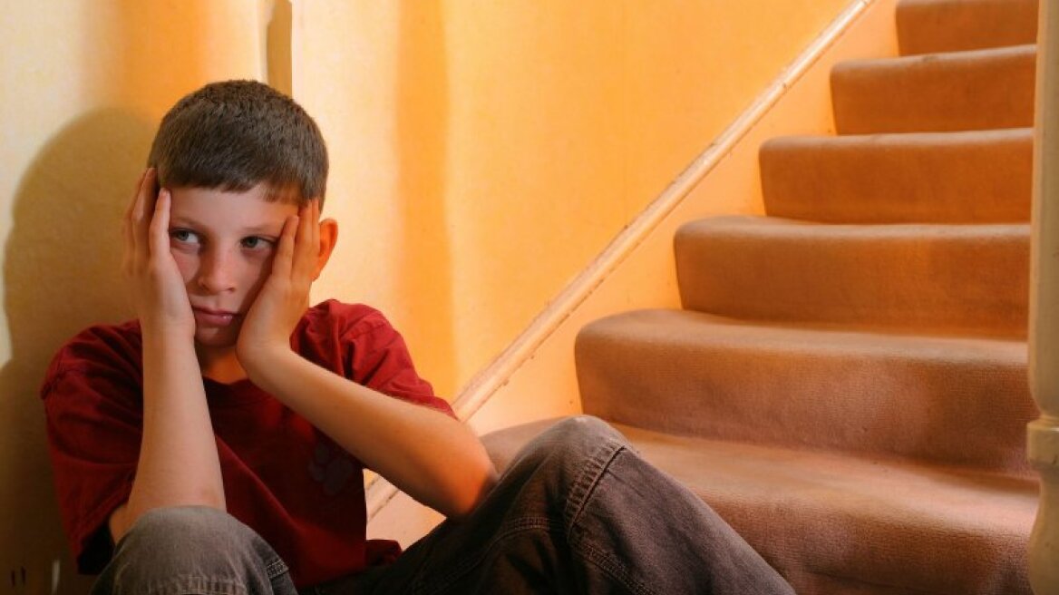 Έρευνα: Οι συχνές μετακομίσεις κάνουν κακό στους βαθμούς των παιδιών 