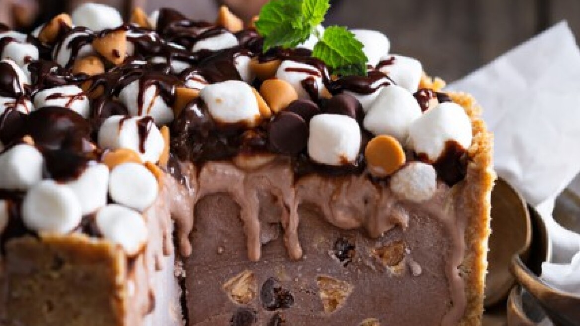 Τούρτα παγωτό σοκολάτα