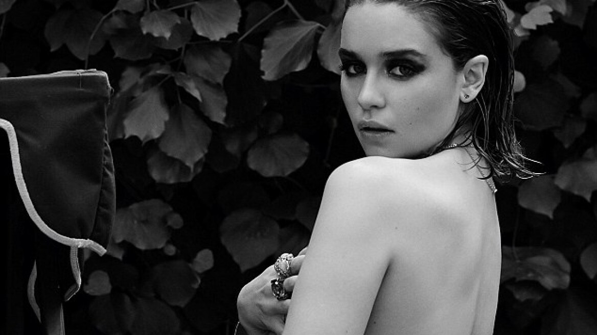 Γυμνή για άλλη μια φορά η Daenerys του Game Of Thrones 