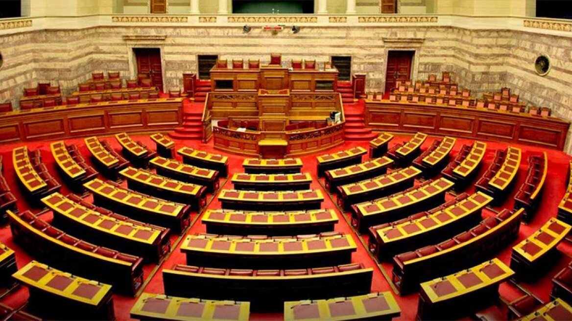 Greek government exposed: Offshore amendment still not officially law