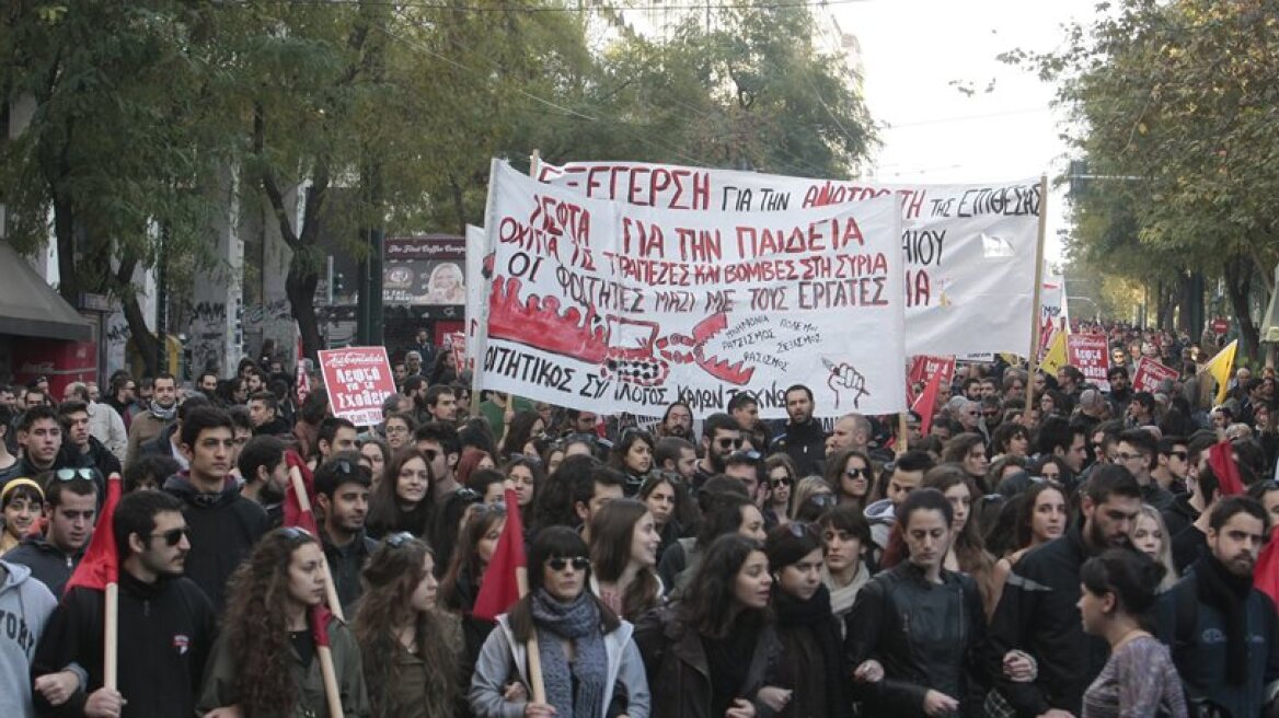 Social turmoil: Teachers, doctors and dock workers protest against govt’s policies