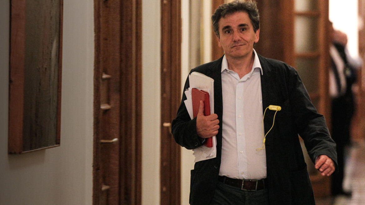 Tsakalotos admits Grexit scenario is still on the table