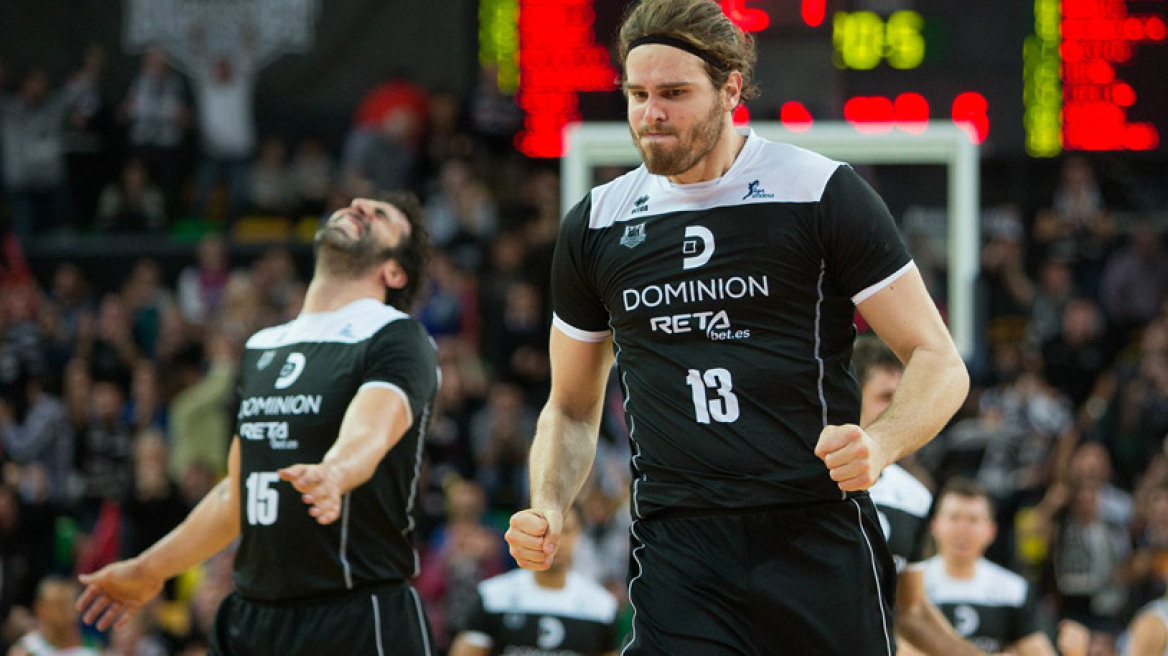 Μπόγρης: «Με τα πόδια στον Ολυμπιακό»