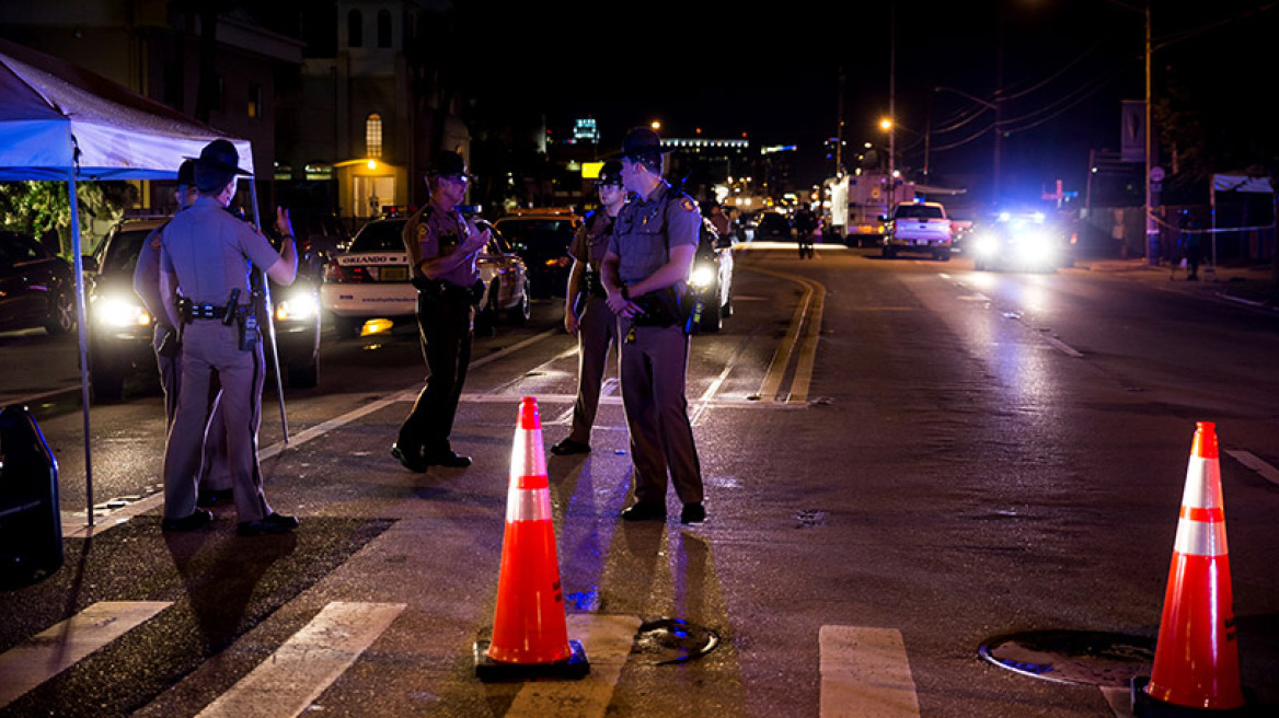 Orlando massacre: Horrifying video shows the moment of attack (warning: graphic content)