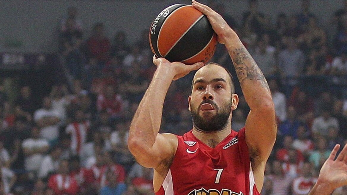 Σπανούλης: Έμεινε για πάντα στον Ολυμπιακό!