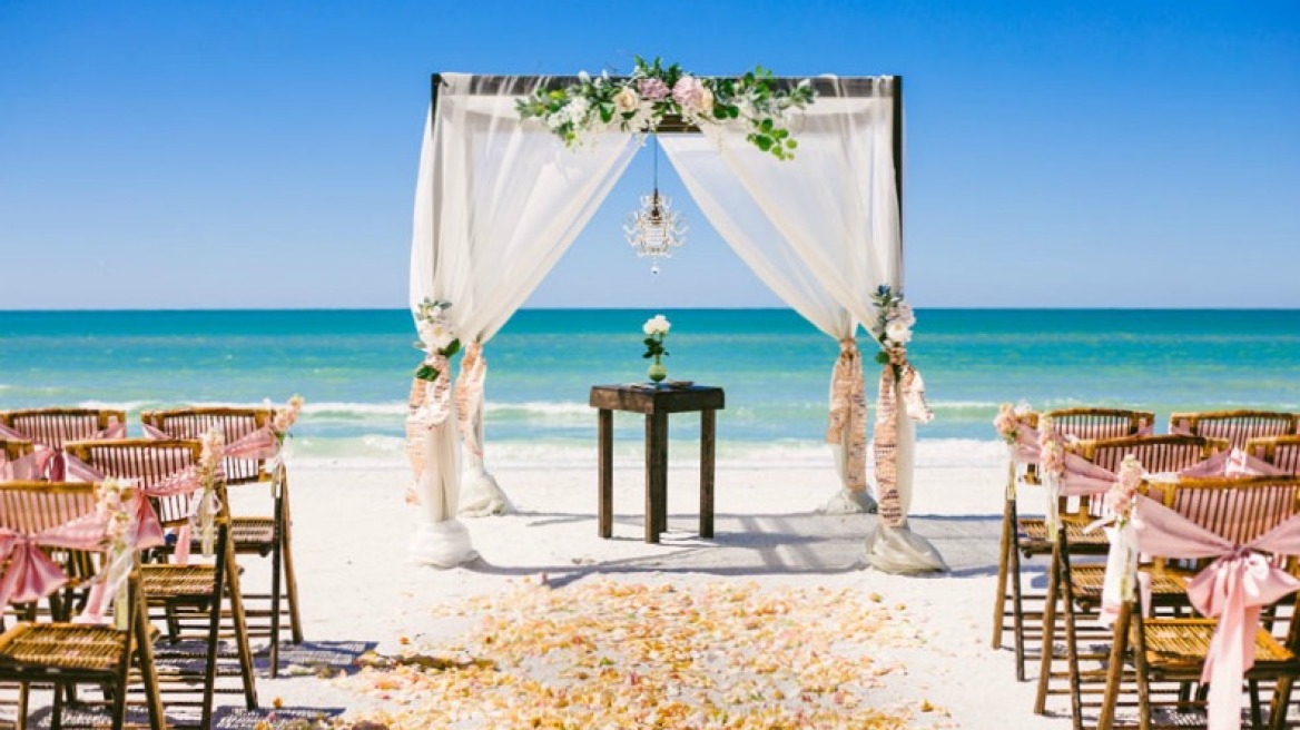 Beach weddings on the rise – Greece among top 5 destinations