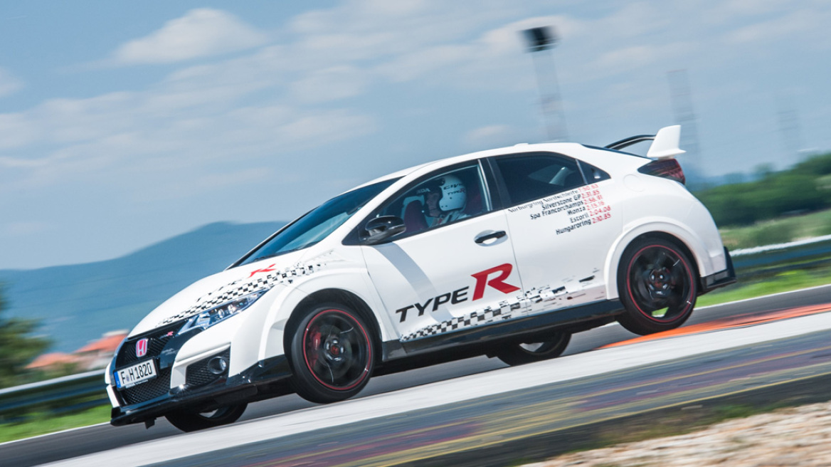 Video: Το Honda Type R σπάει τα χρονόμετρα...