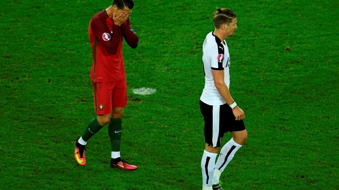 Έχασε πέναλτι ο Ρονάλντο: Στο 0-0 η Πορτογαλία με την Αυστρία