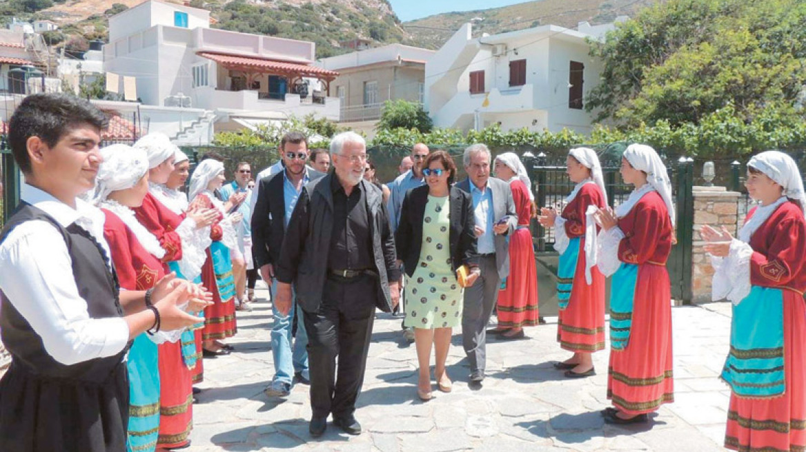 Γιώργος Αποστολόπουλος: Πώς ο «Mr Ιατρικό Κέντρο» υιοθέτησε τους Φούρνους