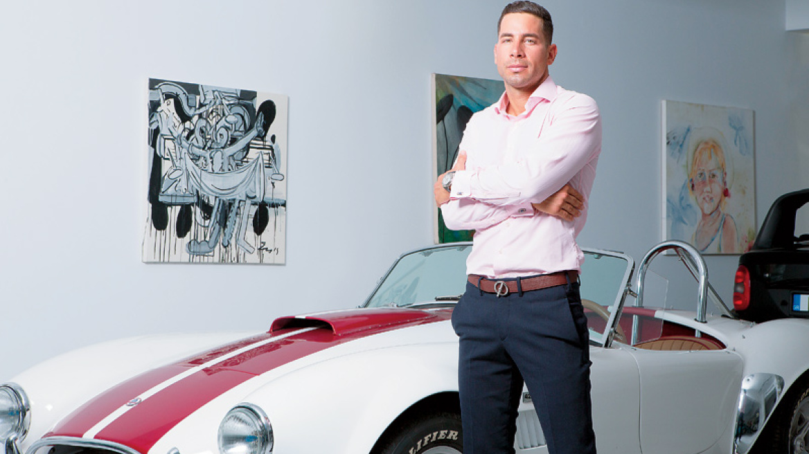 Βασίλης  Μιχαήλ :Και εφοπλιστής και  ντράμερ