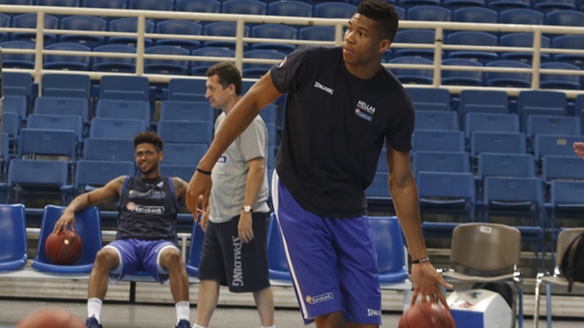 Στο πλευρό της Εθνικής οι Μπακς