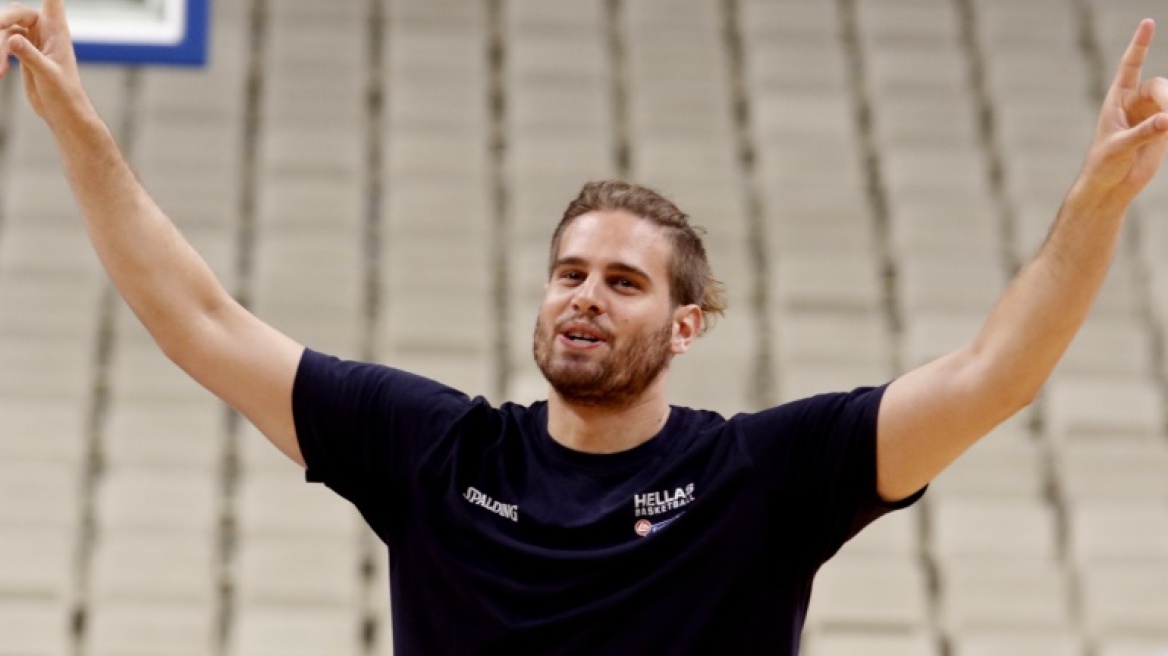 Μπόγρης: “Στην Ελλάδα για την Ευρωλίγκα ή την… υπεραξία”