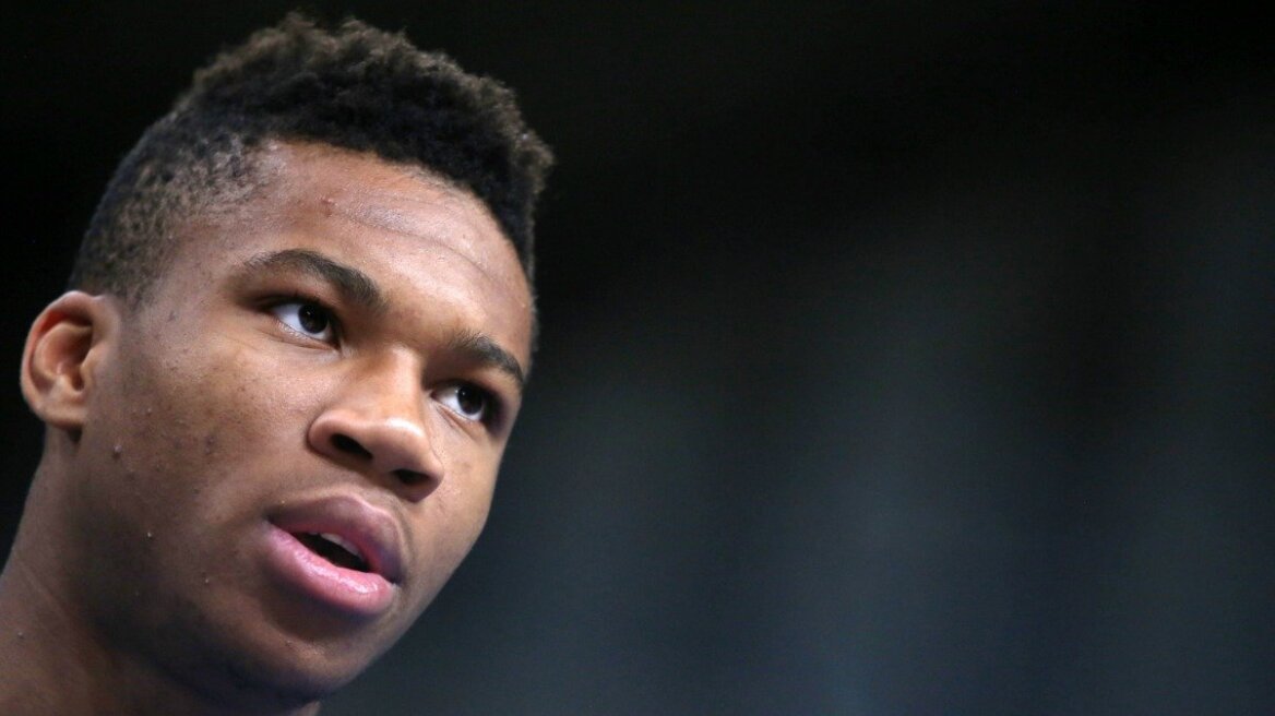 «Πέταξε» ο Αντετοκούνμπο 