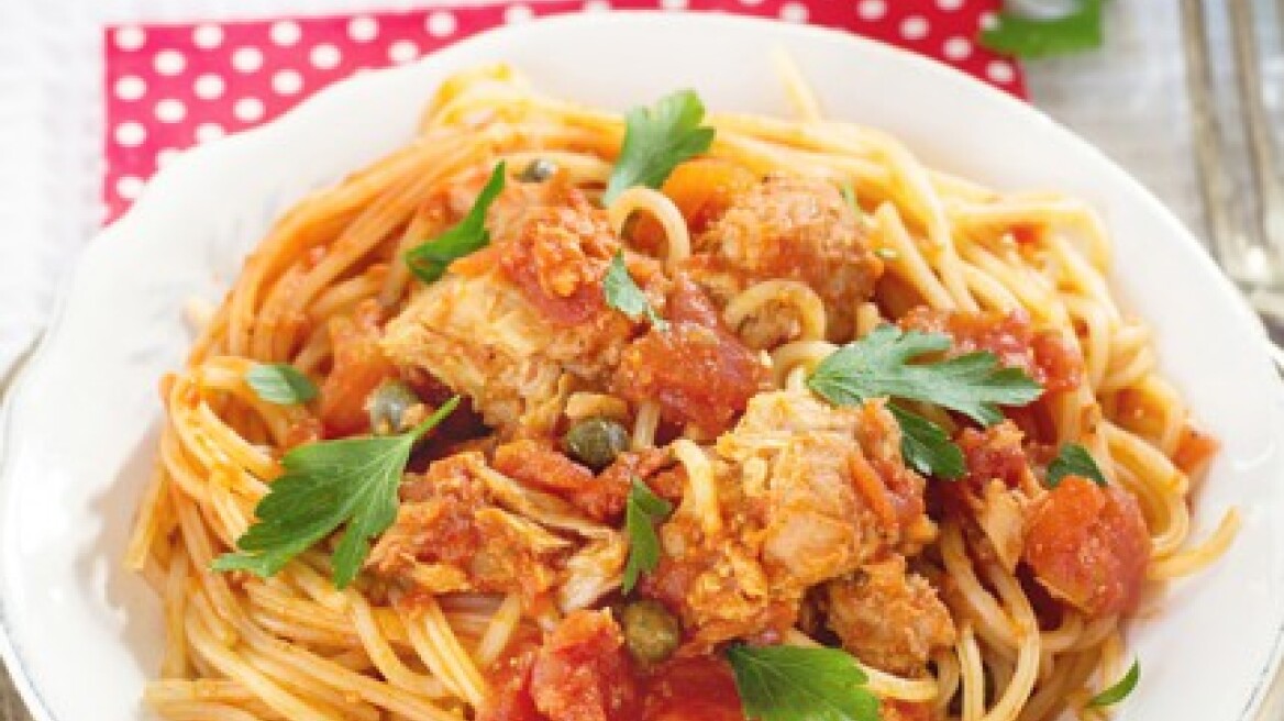  Σπαγγέτι με τόνο