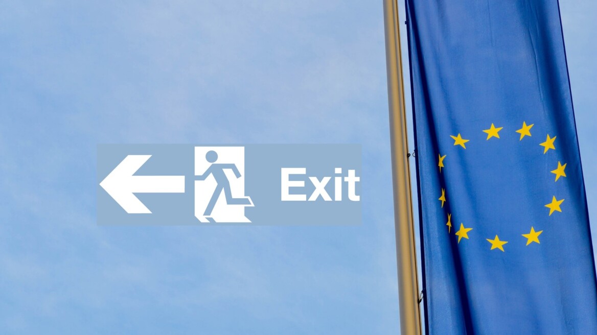 Eλληνας υπουργός στον Guardian: Ανησυχούμε ότι το Brexit θα φέρει Grexit 