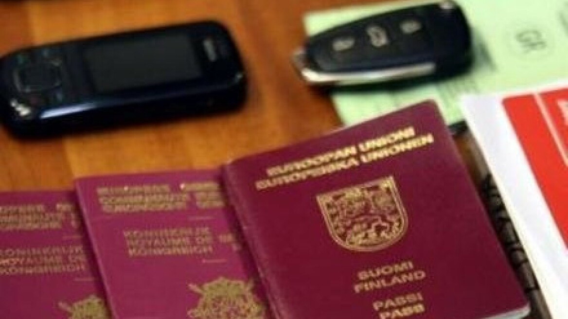 Σωρεία συλλήψεων ατόμων με πλαστά ταξιδιωτικά έγγραφα στα νησιά του Αιγαίου