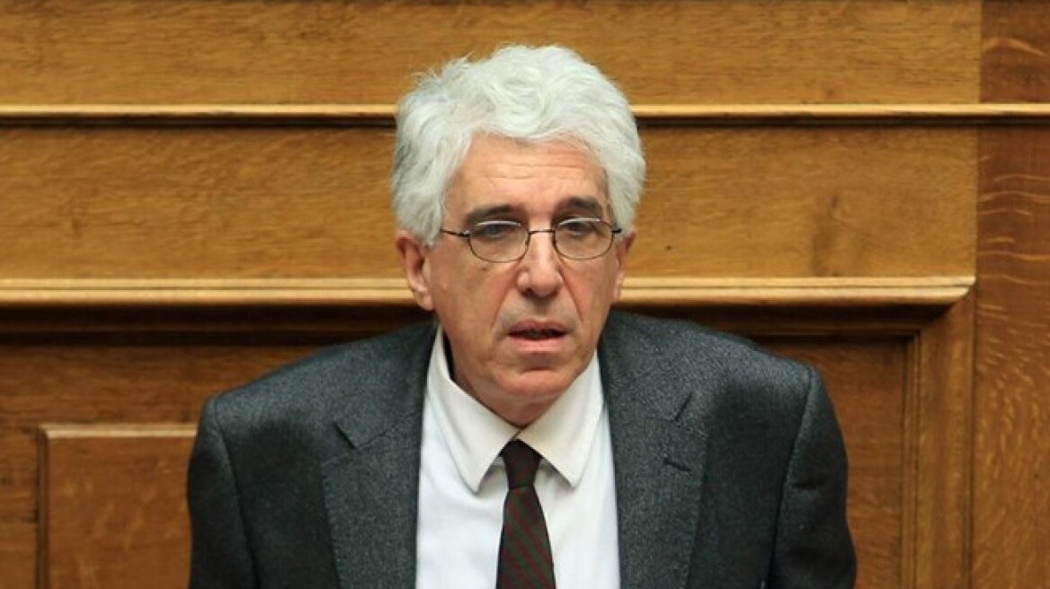 Παρασκευόπουλος: Η Δικαιοσύνη είναι αναρμόδια να παρέμβει στις καταλήψεις ξενοδοχείων