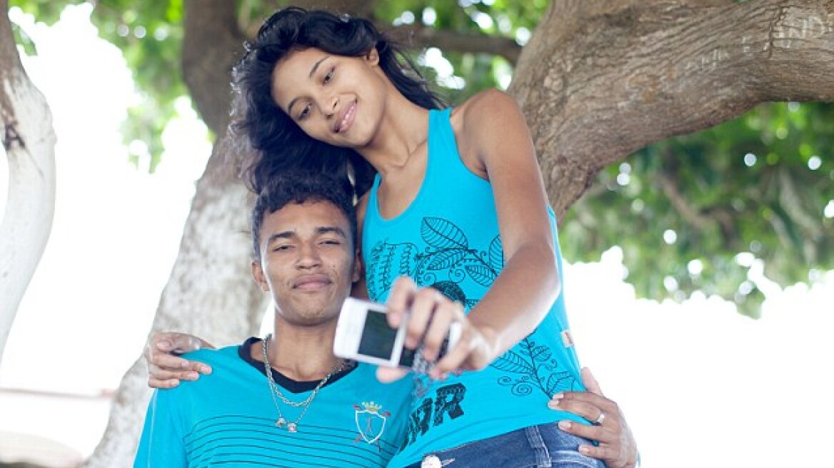 Odd couple: She is 208cm tall, he is only 164cm (photos)