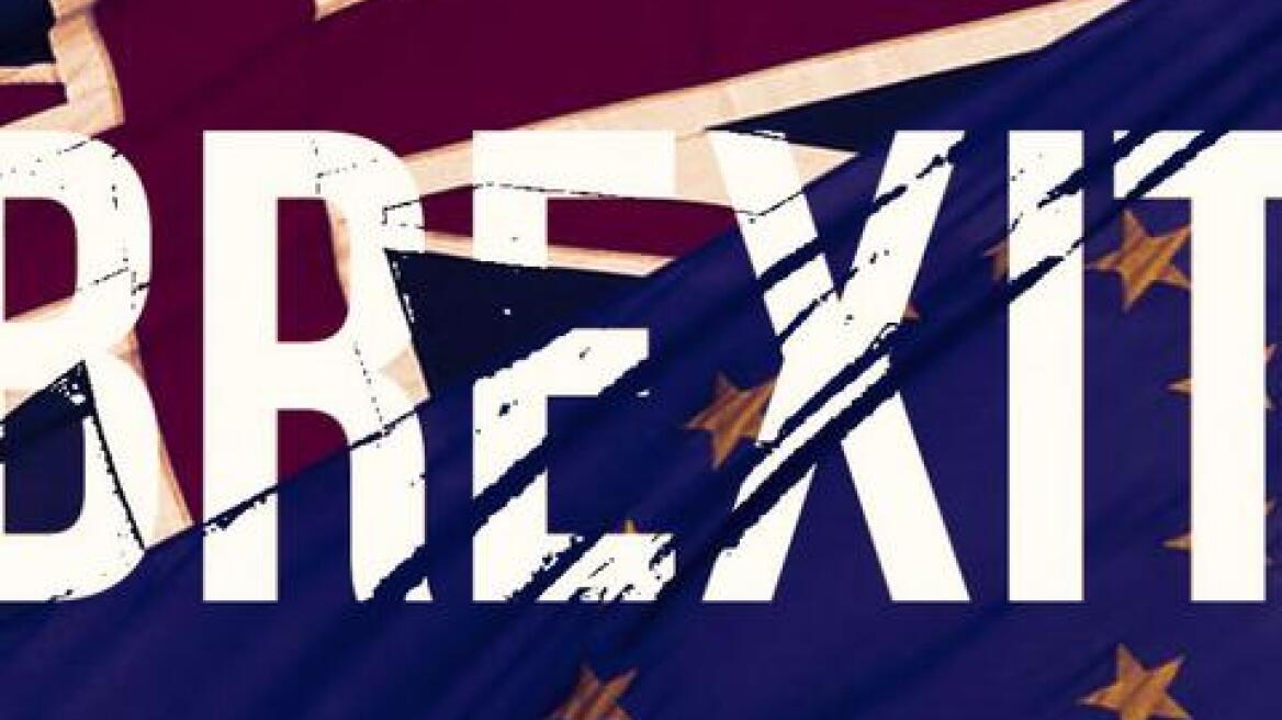 Brexit: Ετοιμη να φύγει μία στις 5 βρετανικές επιχειρήσεις