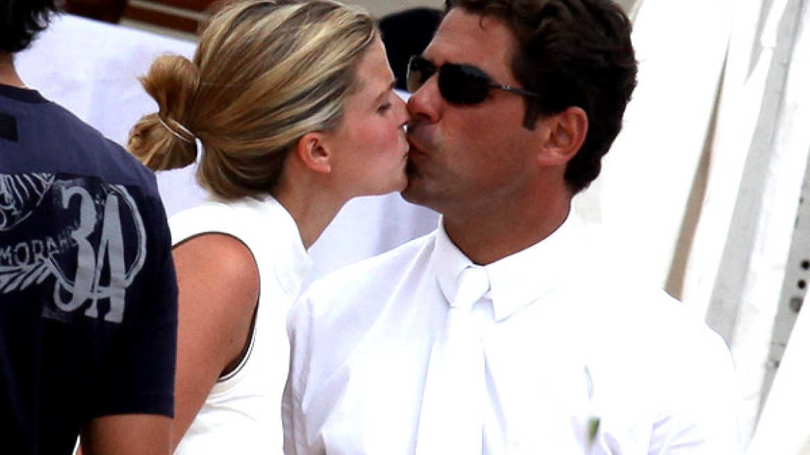 Αθηνά Ωνάση: Κατέθεσε ασφαλιστικά μέτρα στον Αλβάρο- «Πάγωσε» τους κοινούς λογαριασμούς