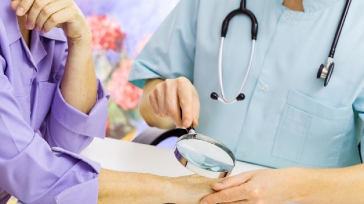 7 μύθοι και 2 αλήθειες για την πιο «μυστηριώδη» ρευματική πάθηση 