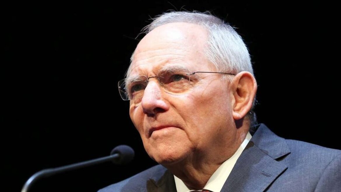 Schauble: Britain does not have limitless time to withdraw from EU