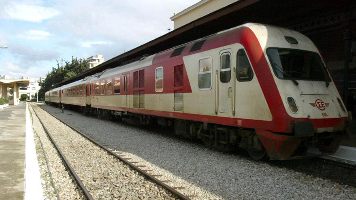 Συνεχίζονται οι στάσεις εργασίας σε τρένα και προαστιακό