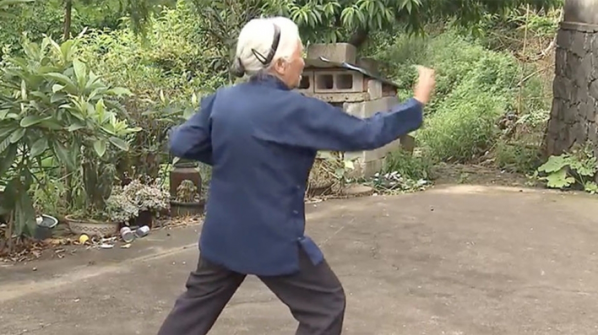 Δείτε την σούπερ γιαγιά που διδάσκει κουνγκ φου στα 93!