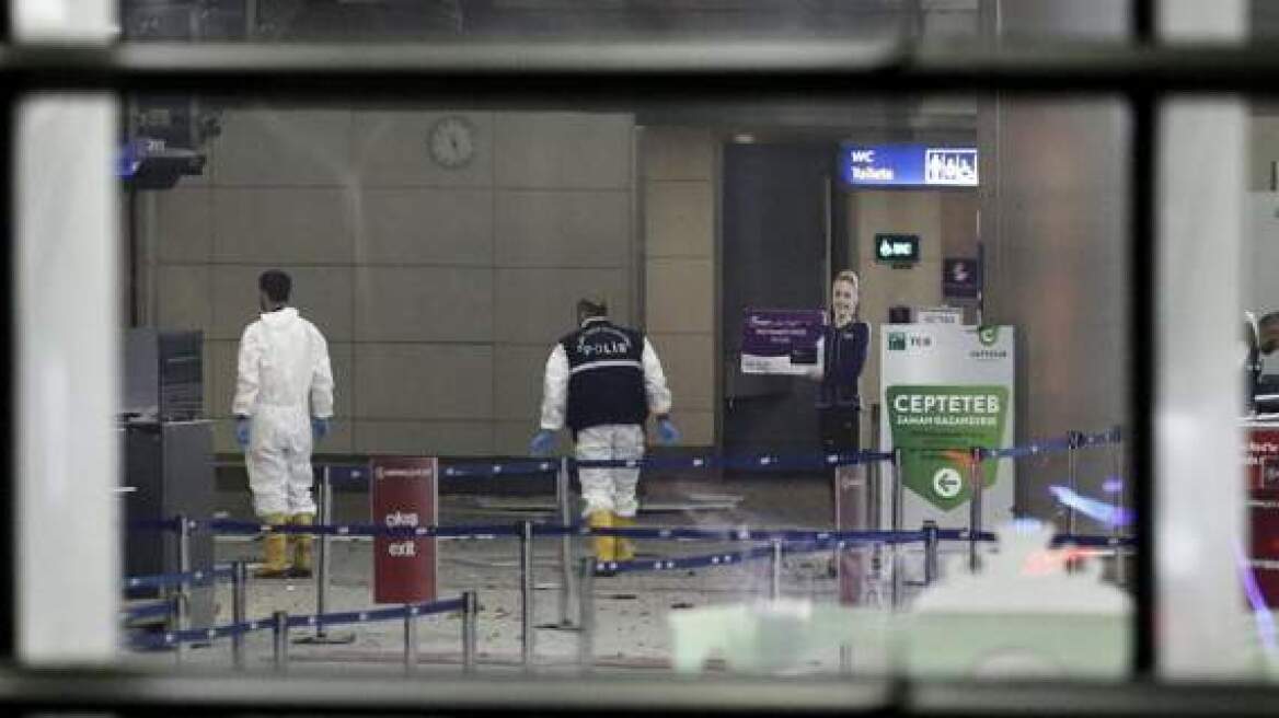 Αιματηρή επίθεση στο Ατατούρκ: Υπέκυψε στα τραύματά του 4χρονο αγόρι 